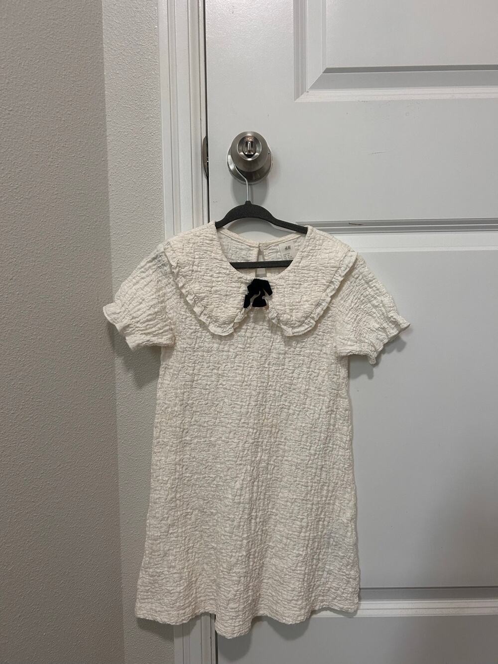 H&M Girls Textured Peter Pan Collar Dress Size 4T